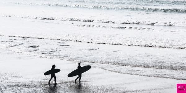 Vom Surfen lernen oder: Die Wellen des Lebens MUTig reiten